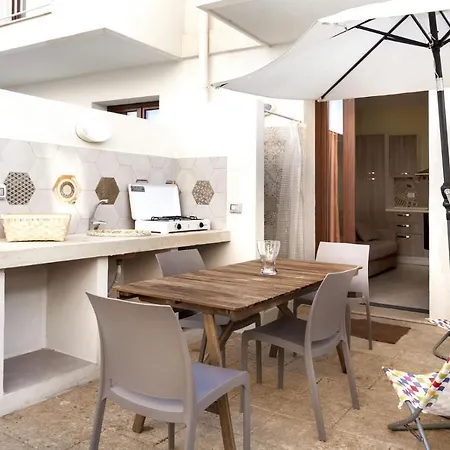 Feriehus Bilocale A 2 Passi Dal Mare Di Montalbano *
