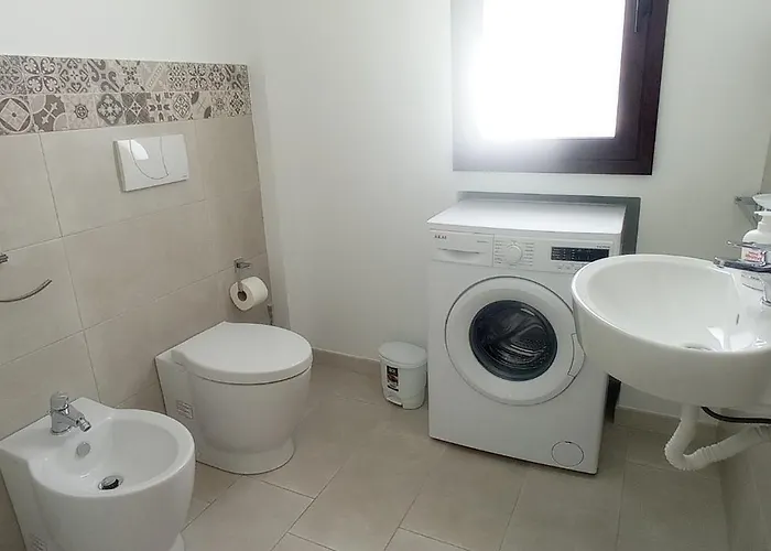 Bilocale A 2 Passi Dal Mare Di Montalbano Ferienhaus